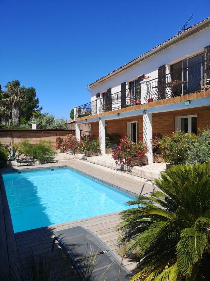 Escale Villa Marignane Dış mekan fotoğraf